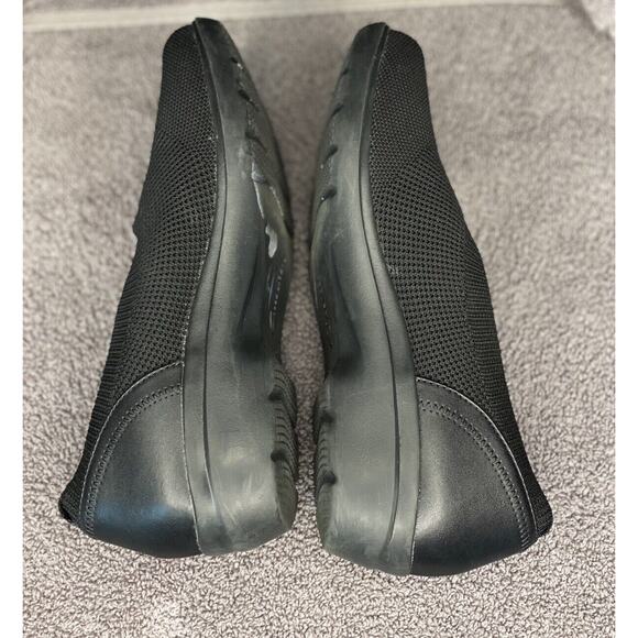 Clark’s Women’s Size 7 Collection Sashlyn Slip On Comfort Shoes Black Mesh Knit - Picture 5 of 7
